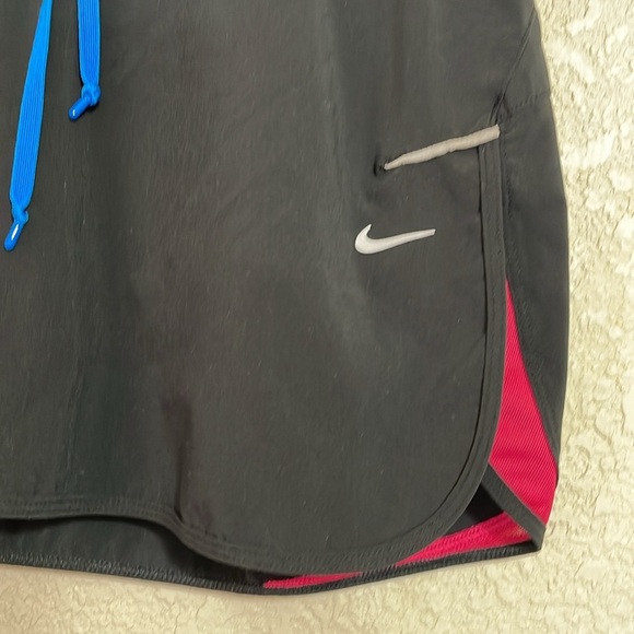Nike Dri Fit Women’s Skort - Picture 2 of 8